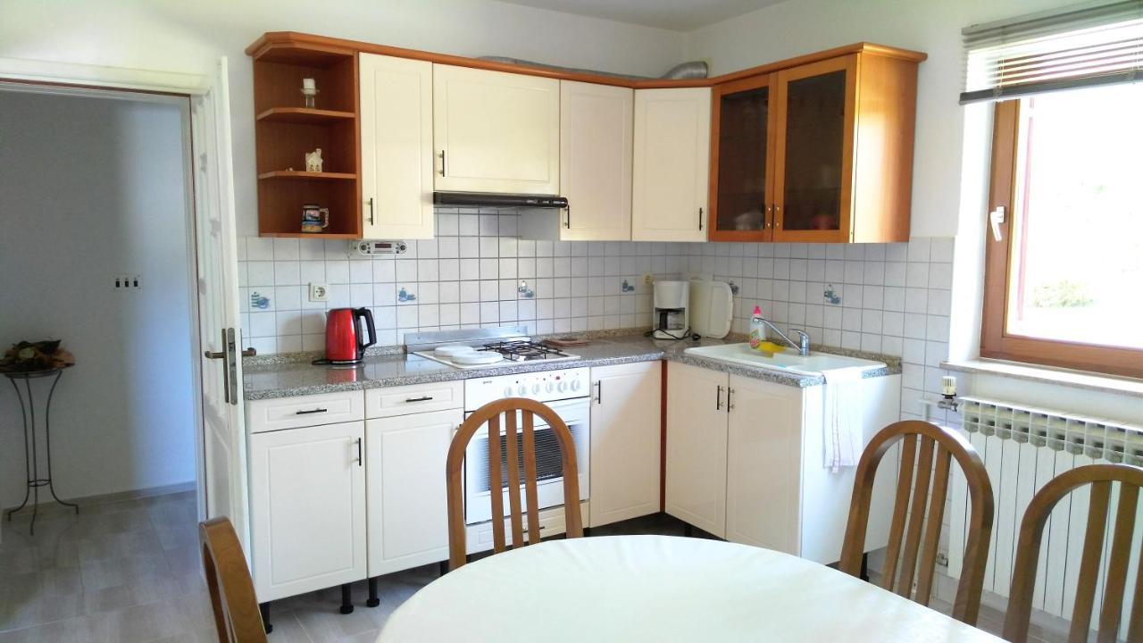 Guest House Kolic Drežnik Grad Buitenkant foto